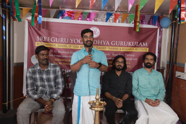 Sreeguru yogavidhya Gurukulam Guruvayur Yoga master Pramodkrishna Guruvayur Brahmakalakshethra